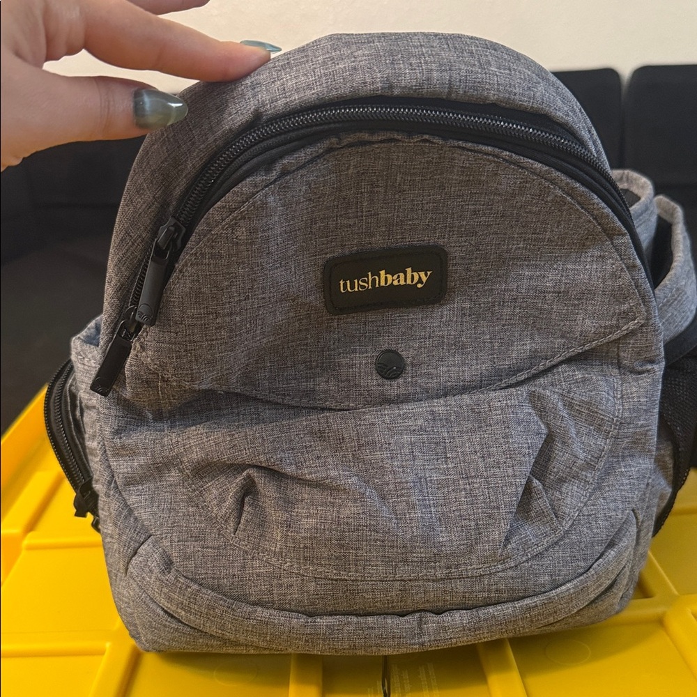 tushbaby Kids Mini Backpack in Heather Gray